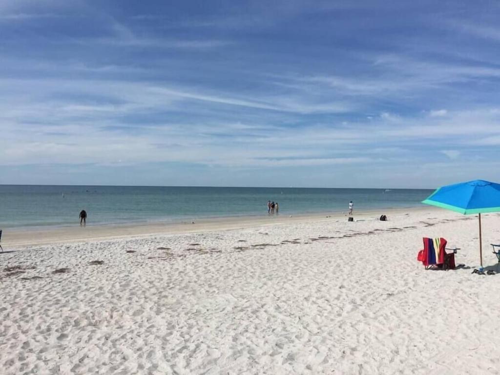 Ow 202 - Entire Oceanfront Condo - 2 Bedroom And 2 Bath Indian Rocks Beach Exterior foto
